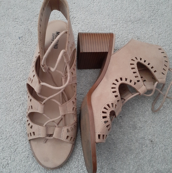 Mossimo Sandal - Picture 2 of 2